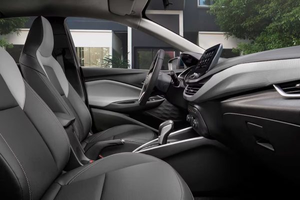 FabConvert.com_interior-onix-sedan-turbo-midnight