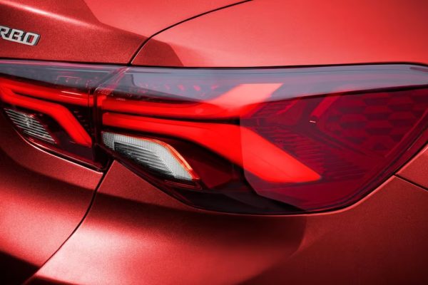 FabConvert.com_onix-sedan-rojo-gal-ext