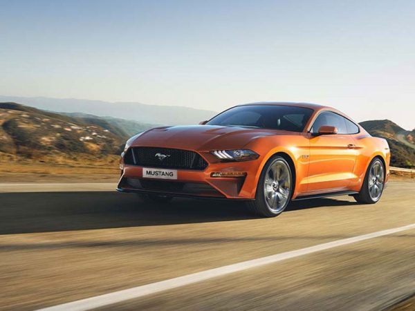 Ford Mustang 1
