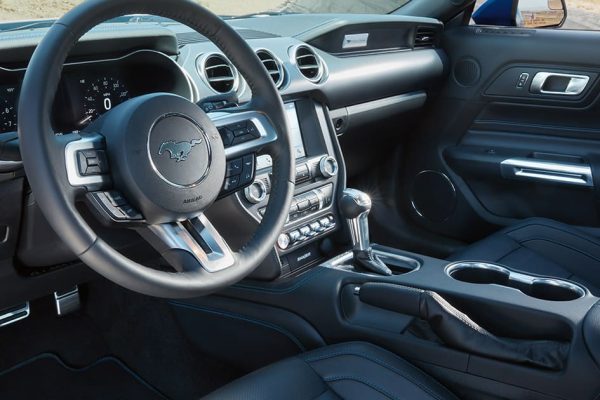 Ford Mustang 3